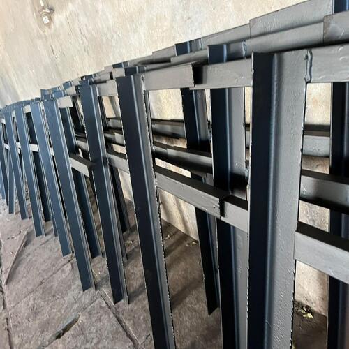 Fabricated Painted Structure